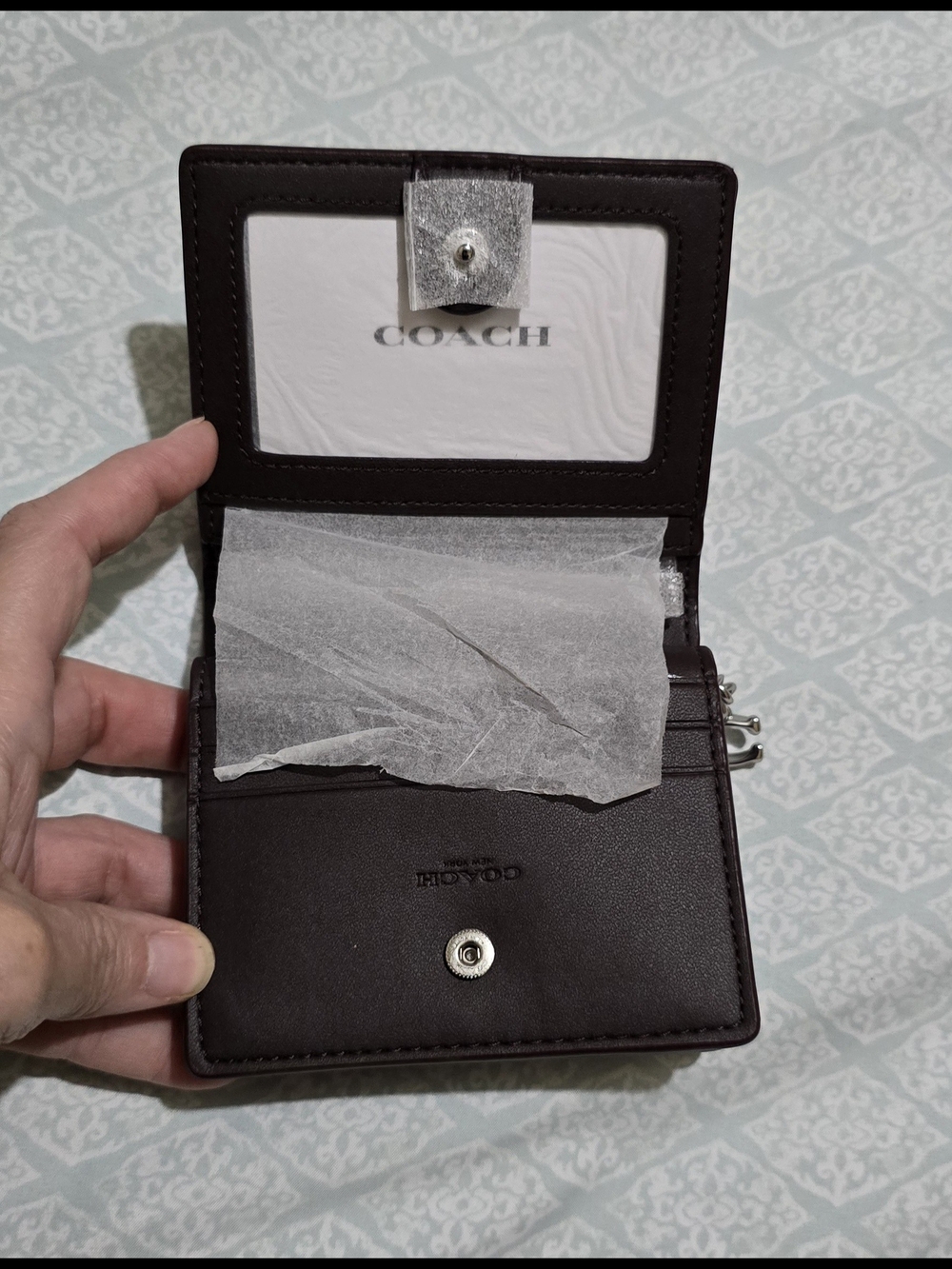 COACH Snap Wallet - Picture 6 of 10